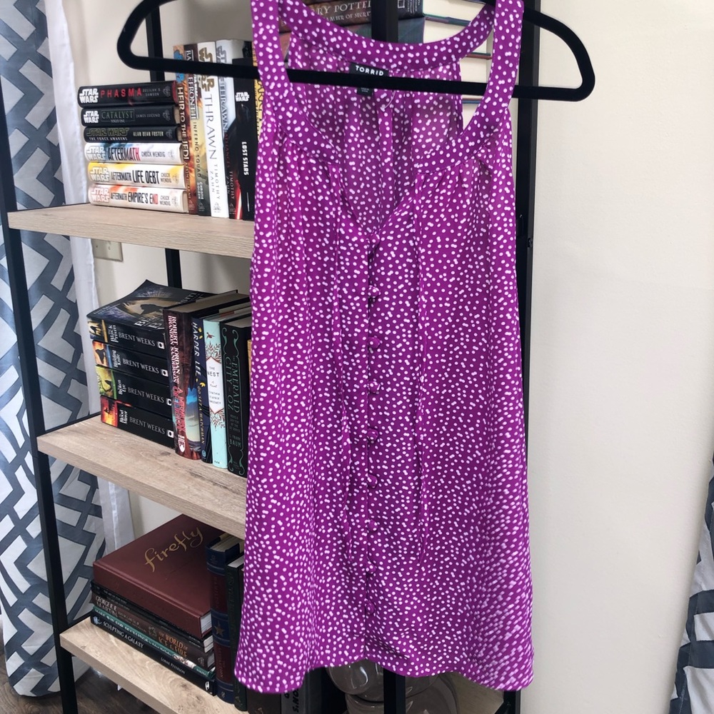 TORRID Size 1 Button front tank
